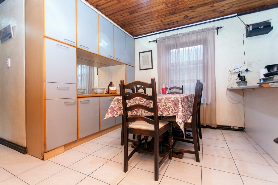 3 Bedroom Property for Sale in Bothasig Western Cape